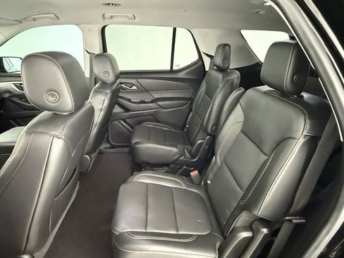 Used 2018 Chevrolet Traverse RS FWD image 19
