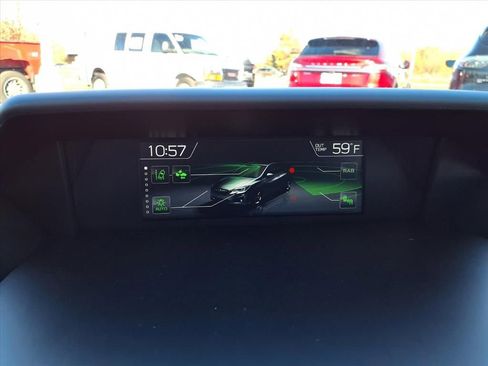 Used 2023 Subaru Crosstrek 2.5i Limited image 8