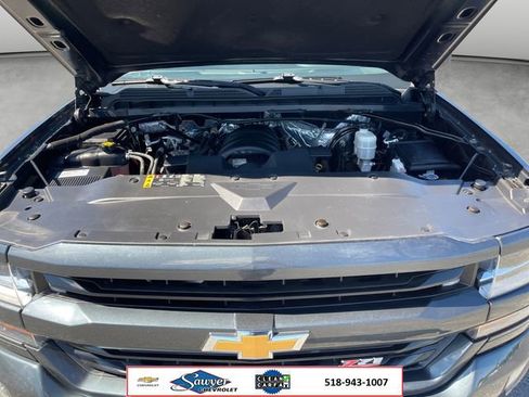 Used 2017 Chevrolet Silverado 1500 LT w/ All Star Edition AWD/4WD image 19
