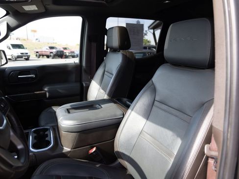 Used 2019 GMC Sierra 1500 Denali w/ Denali Ultimate Package AWD/4WD image 18