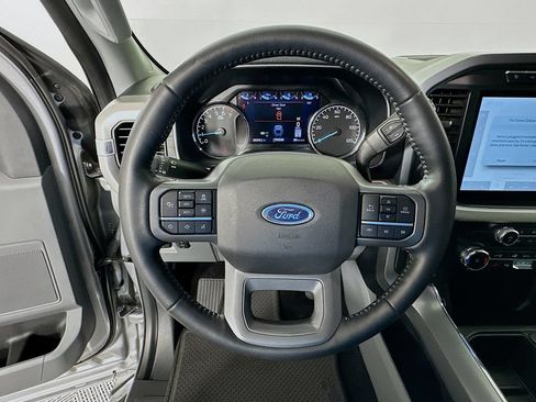 Used 2022 Ford F150 XLT w/ Equipment Group 302A High AWD/4WD image 11