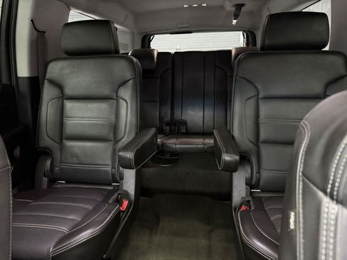 Used 2017 GMC Yukon XL Denali w/ Open Road Package AWD/4WD image 13