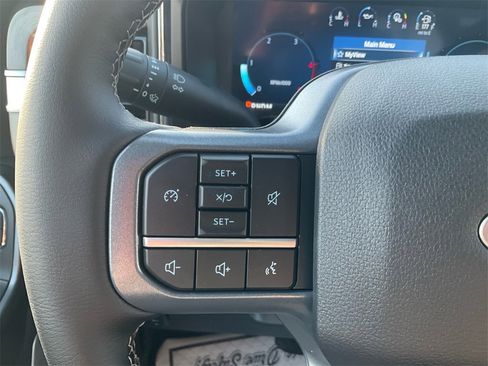 New 2026 Ford F250 Lariat w/ Chrome Package image 19