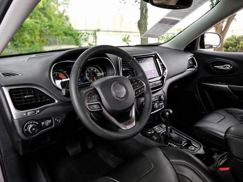 Used 2022 Jeep Cherokee Limited w/ Elite Package image 26