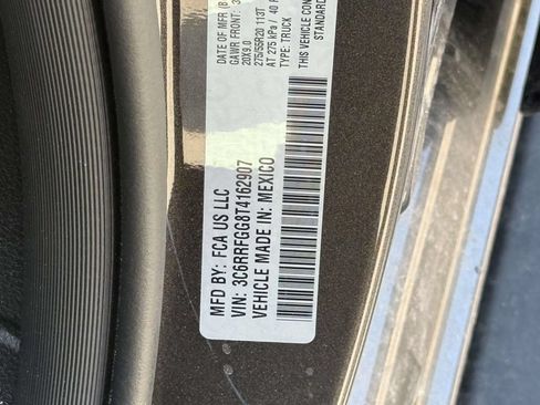 New 2026 RAM 1500 Express AWD/4WD image 31