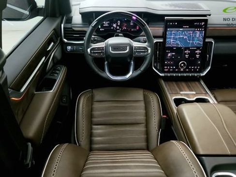 Used 2026 GMC Acadia Denali Ultimate FWD image 56