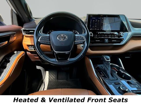 Used 2021 Toyota Highlander Platinum AWD/4WD image 8