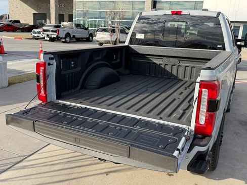 New 2026 Ford F250 Lariat w/ Black Appearance Package image 50