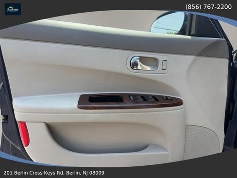 Used 2009 Buick LaCrosse CX FWD image 9