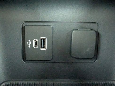 New 2026 Ford Explorer Active w/ Active Comfort Package image 26