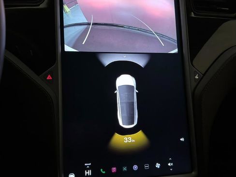 Used 2018 Tesla Model X 75D image 39