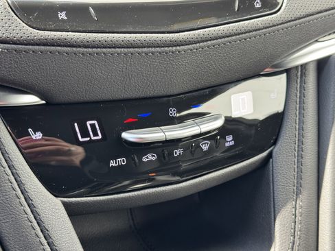 New 2025 Cadillac XT5 Sportv w/ Technology Package image 23