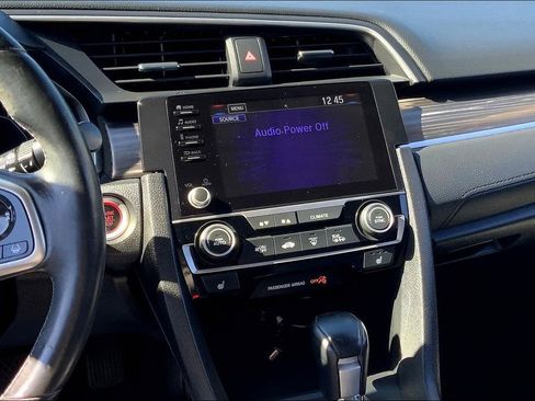 Used 2019 Honda Civic EX image 6