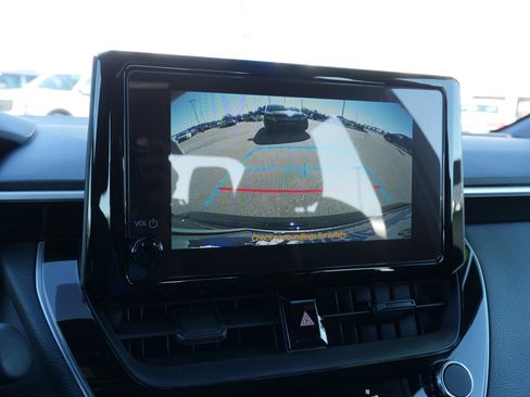 Used 2025 Toyota Corolla SE image 26