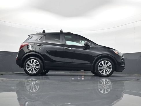 Used 2020 Buick Encore Preferred w/ Safety Package FWD image 24