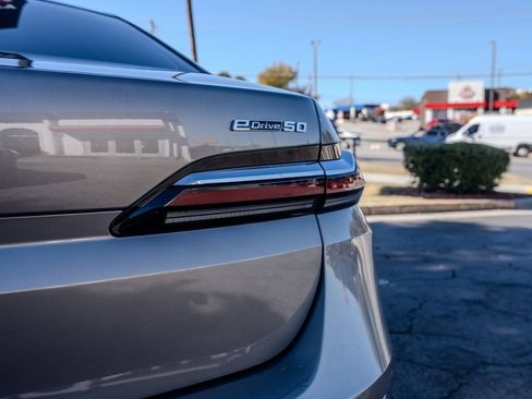 Used 2024 BMW i7 eDrive50 image 29