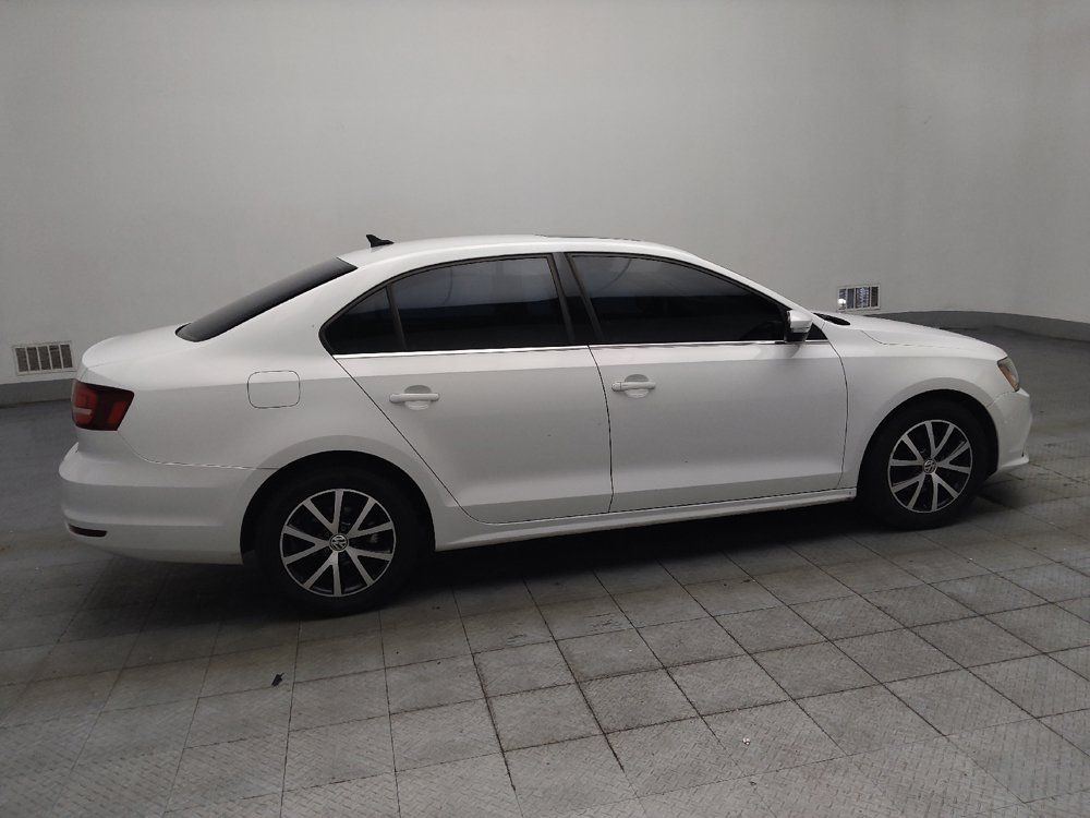 Used 2017 Volkswagen Jetta SE FWD image 10