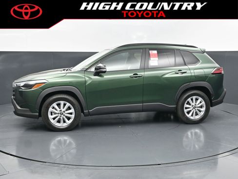 New 2026 Toyota Corolla Cross LE FWD image 2