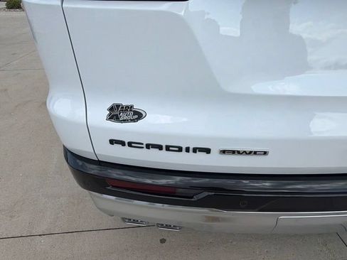 New 2026 GMC Acadia Denali w/ Super Cruise Package AWD/4WD image 39