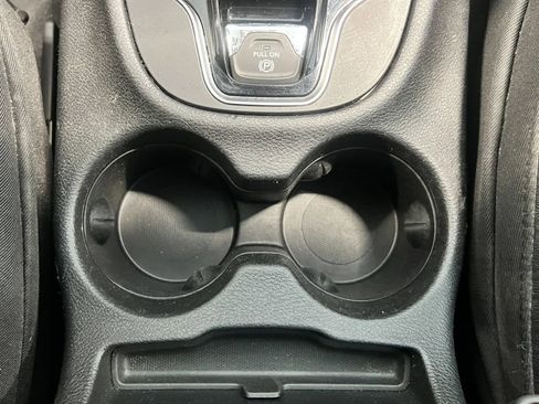Used 2020 Jeep Cherokee Limited AWD/4WD image 48