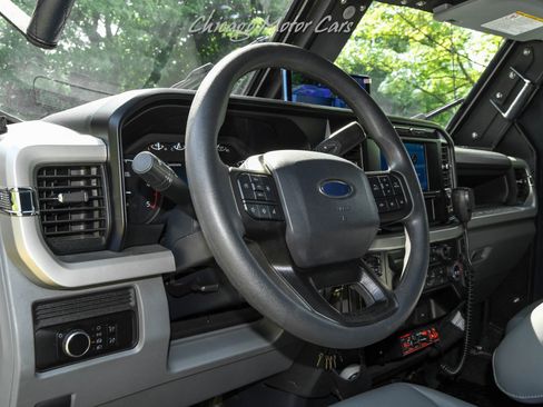 Used 2024 Ford F550 4x4 Regular Cab Super Duty image 8