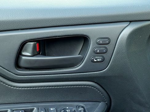 Used 2023 Honda Odyssey EX-L image 18