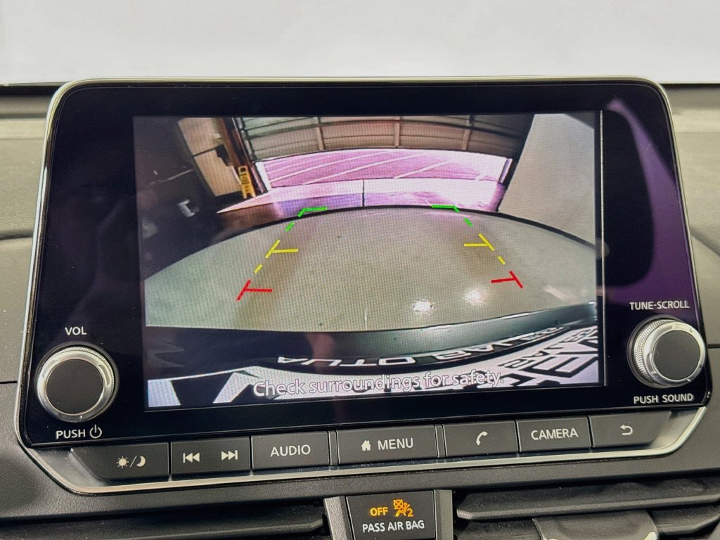 Used 2024 Nissan Altima 2.5 SV FWD image 30