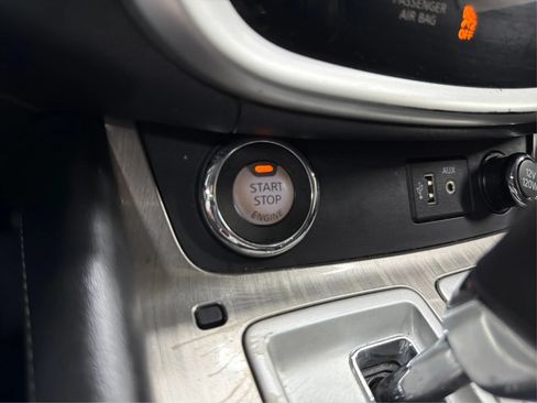 Used 2018 Nissan Murano SV AWD/4WD image 22