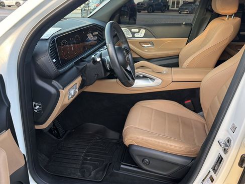 Used 2024 Mercedes-Benz GLE 350 4MATIC image 10