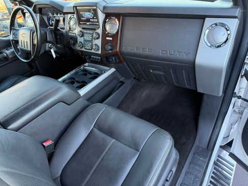 Used 2015 Ford F350 Lariat w/ Lariat Chrome Package image 15