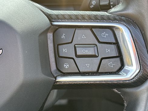 Used 2025 Ford Mustang Premium RWD image 21