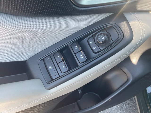 Certified 2023 Subaru Forester Premium AWD/4WD image 13