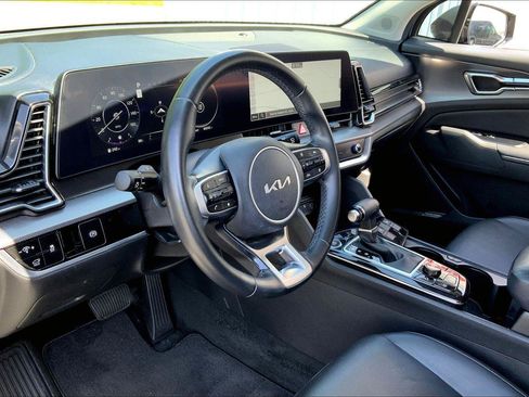 Used 2023 Kia Sportage SX FWD image 12