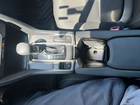Used 2018 Honda Civic LX image 17
