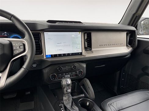 New 2025 Ford Bronco Outer Banks image 11