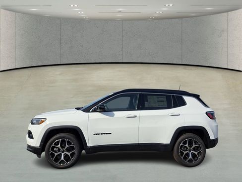 New 2026 Jeep Compass Limited image 8