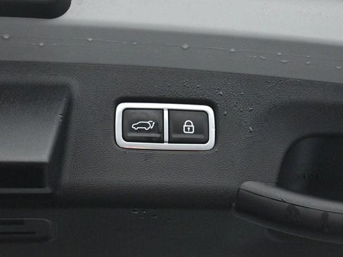 Used 2023 Kia Sorento SX Prestige AWD/4WD image 11
