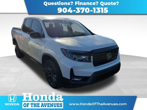 Used 2023 Honda Ridgeline Sport image 1