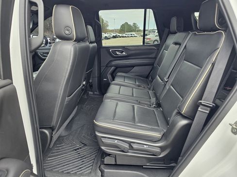 Used 2021 GMC Yukon SLT image 31