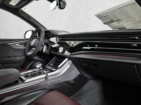 New 2026 Audi RS Q8 performance image 23