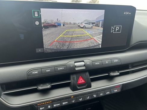 Used 2025 Kia K4 LXS image 11