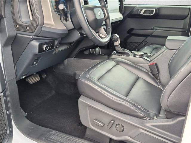 Used 2026 Ford Bronco Outer Banks AWD/4WD image 13