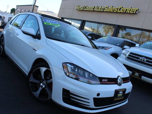Used 2017 Volkswagen GTI Sport FWD image 36