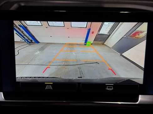 Used 2025 Chevrolet Silverado 1500 LT image 28