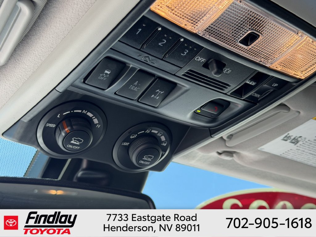 Used 2023 Toyota 4Runner TRD Off-Road Premium w/ Moonroof Package AWD/4WD image 34
