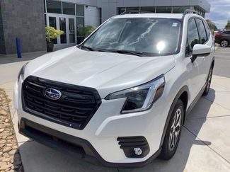 Used 2024 Subaru Forester Premium AWD/4WD video 2