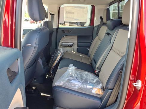 New 2026 Ford Maverick Lariat AWD/4WD image 8