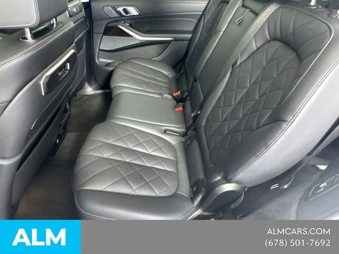 Used 2024 BMW X7 xDrive40i AWD/4WD image 24