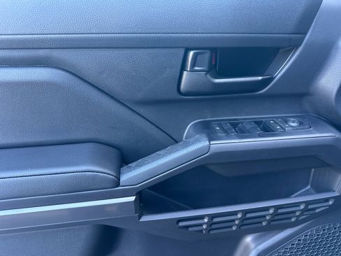 New 2026 Toyota Tacoma SR5 AWD/4WD image 10