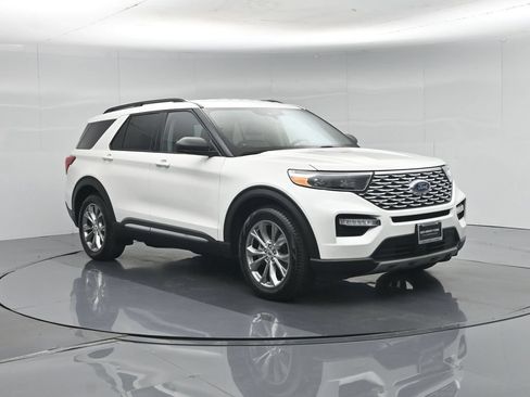 Certified 2021 Ford Explorer XLT w/ Equipment Group 202A RWD image 56